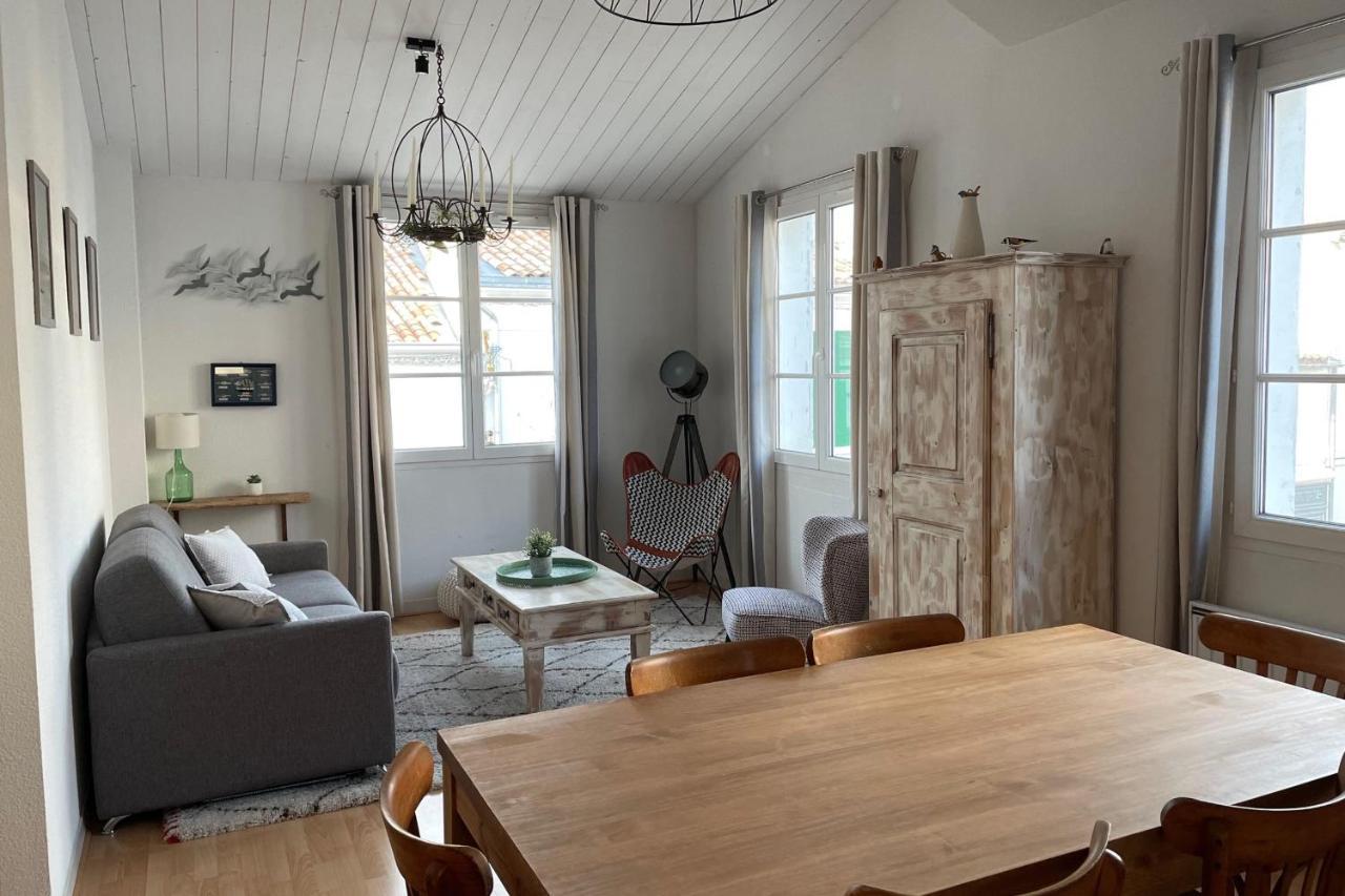 Very Bright Nest With Terrace In The Village 라플로트 외부 사진